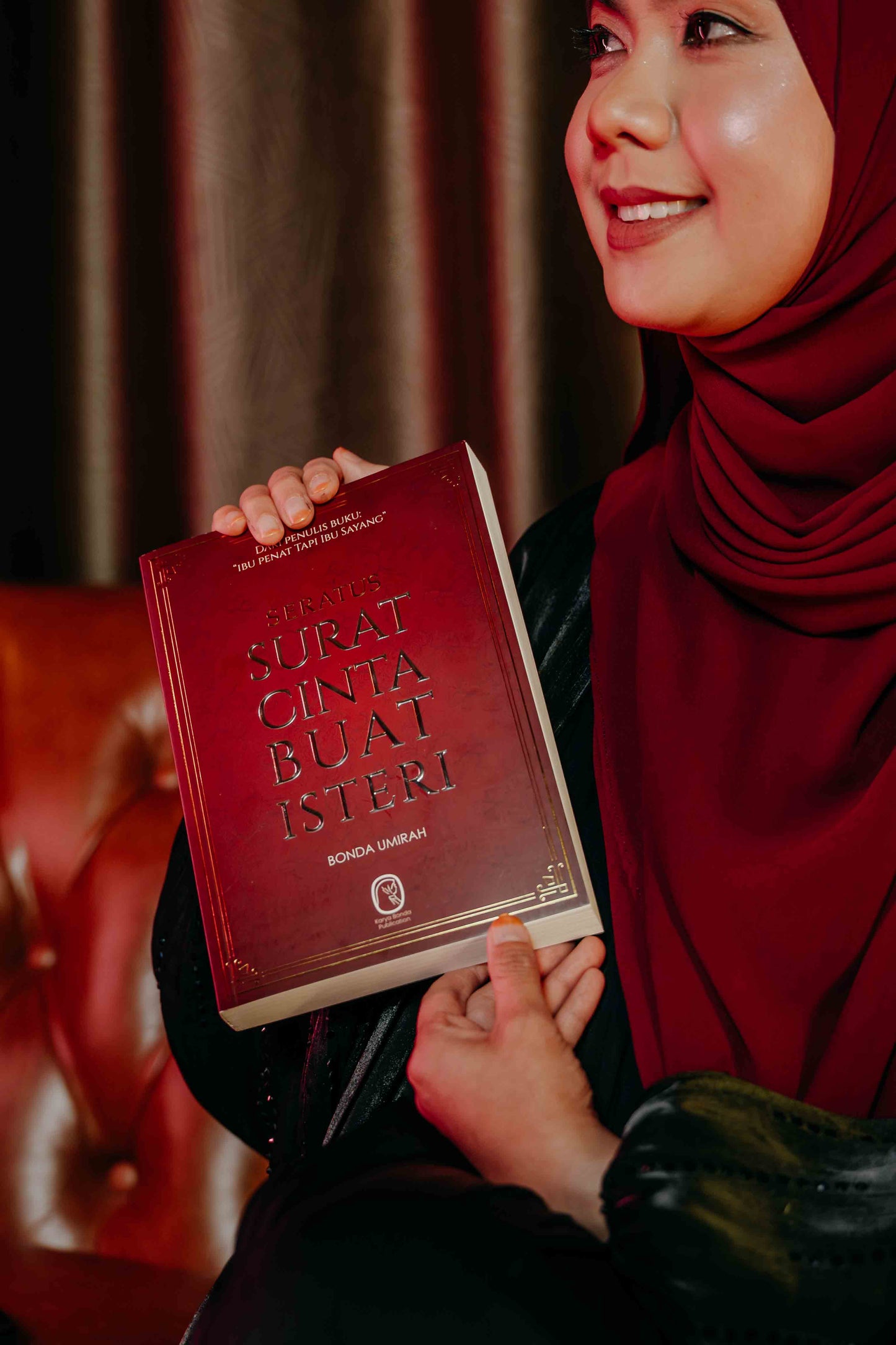 Seratus Surat Cinta Buat Isteri