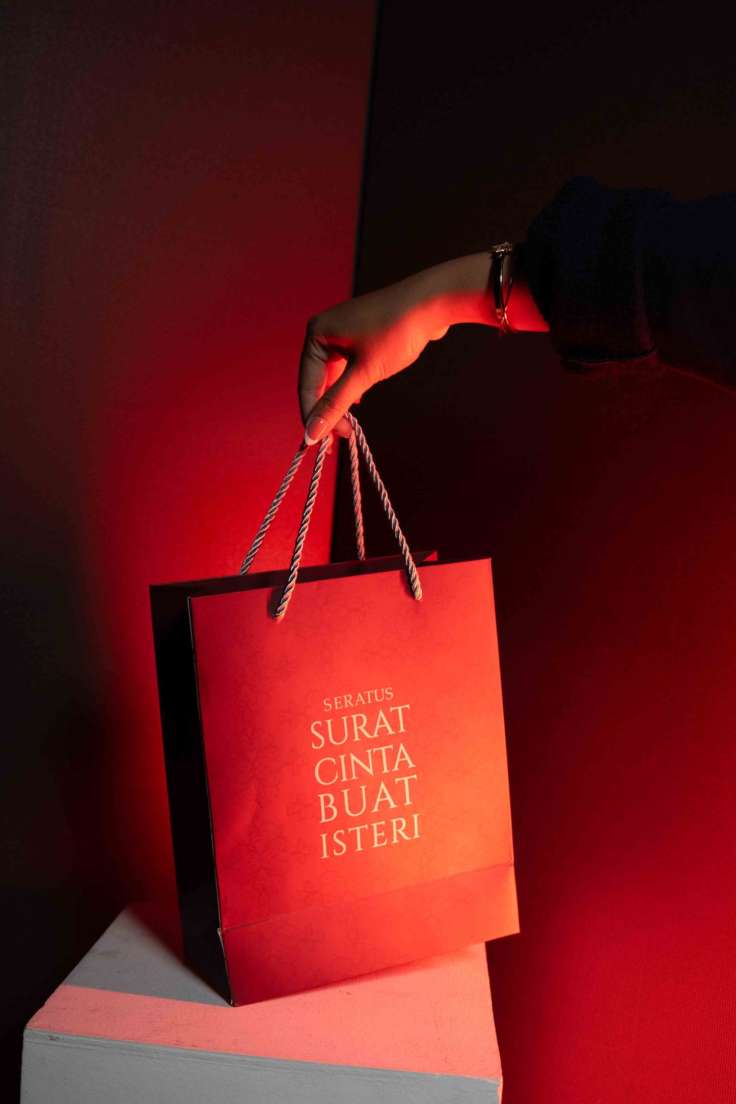 Bag Hadiah Seratus Surat Cinta Buat Isteri